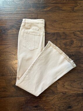 Shyanne Cream Frayed-Hem Flare  Leg Jeans